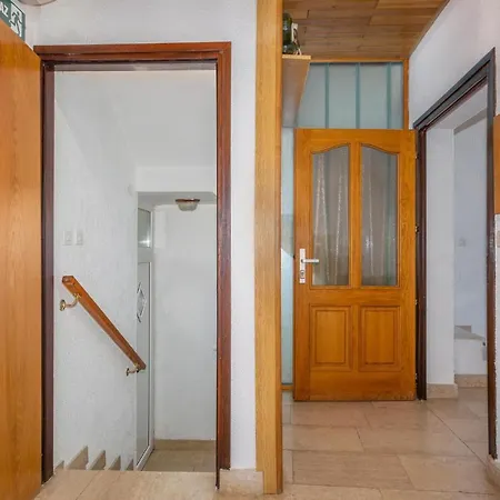 3 Bedroom Gorgeous In Nyaraló