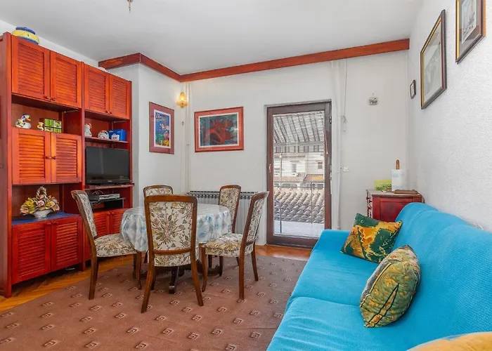 3 Bedroom Stunning In * Omišalj