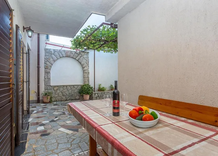 3 Bedroom Stunning In *